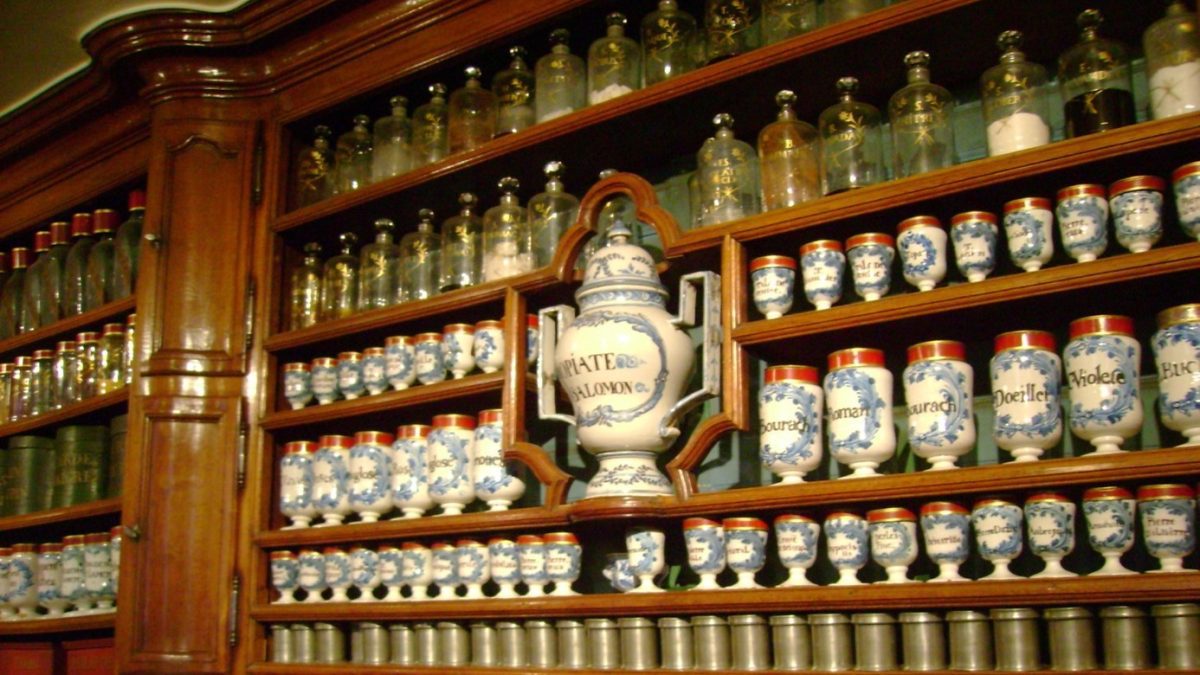 Avez-vous vraiment besoin de 450 médicaments pour survivre ?